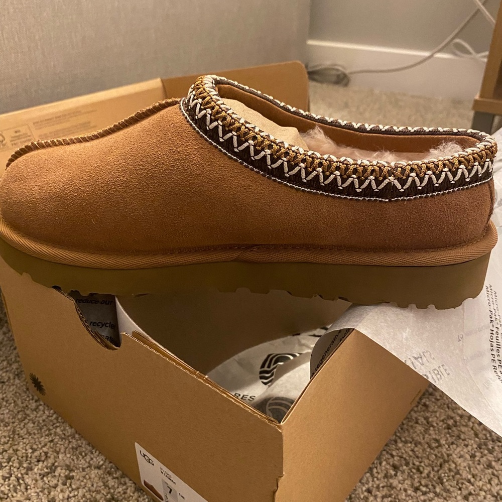 Women’s UGG Tasman
